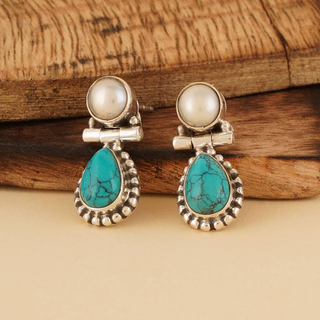 Pearl & Turquoise Studs : SSE771