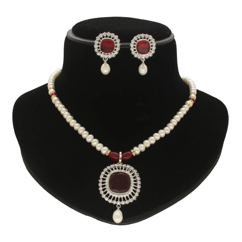 Starlit Splendor Pearl Necklace Set : JPSEP-24-016