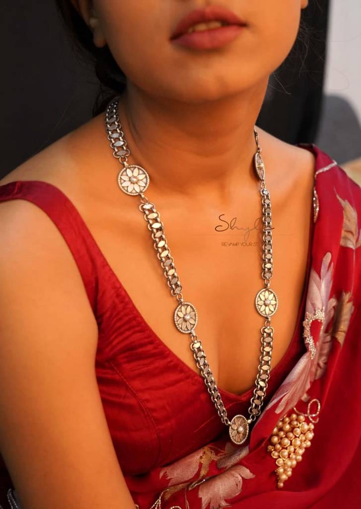 Mizoya Flower Motif Versatile Chain Necklace : SN105