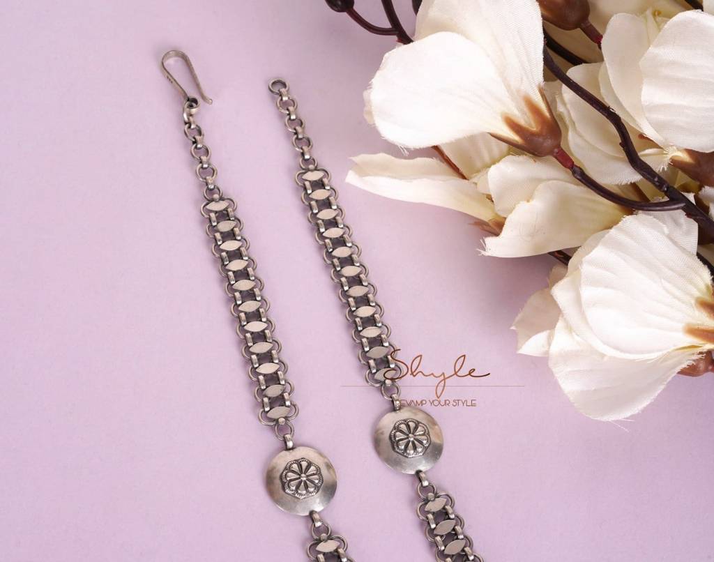 Mizoya Tribal Motif Ball Chain Cluster Statement Necklace : SE50169-2