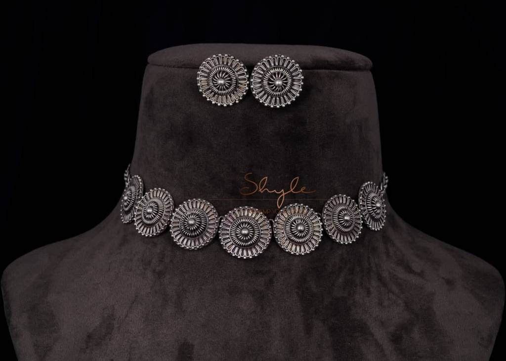 Adya Intricate Motif Sequence Necklace Earring Ring Set : SN1158-1