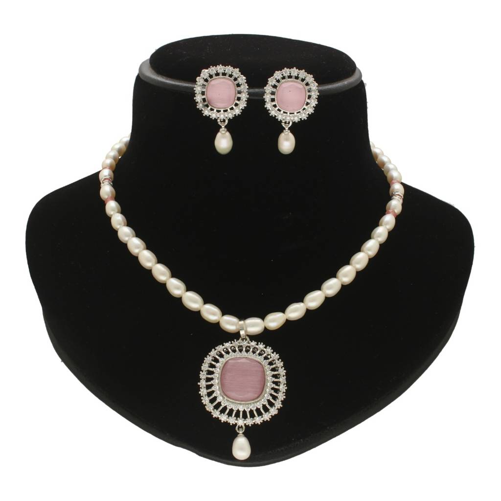 Ehan Pearl Necklace Set : JPSEP-24-017