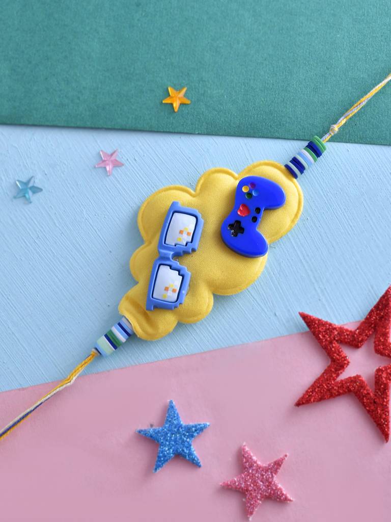Glasses And Controller Kids Thread Rakhi For Kids : 8905124524765