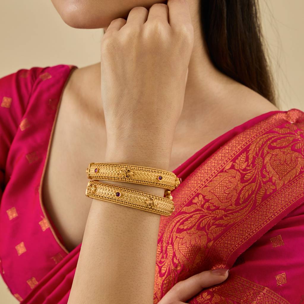 Kushal'S Fashion Jewellery Ruby Gold-Plated Ethnic Antique Bangle-181915 : 434554