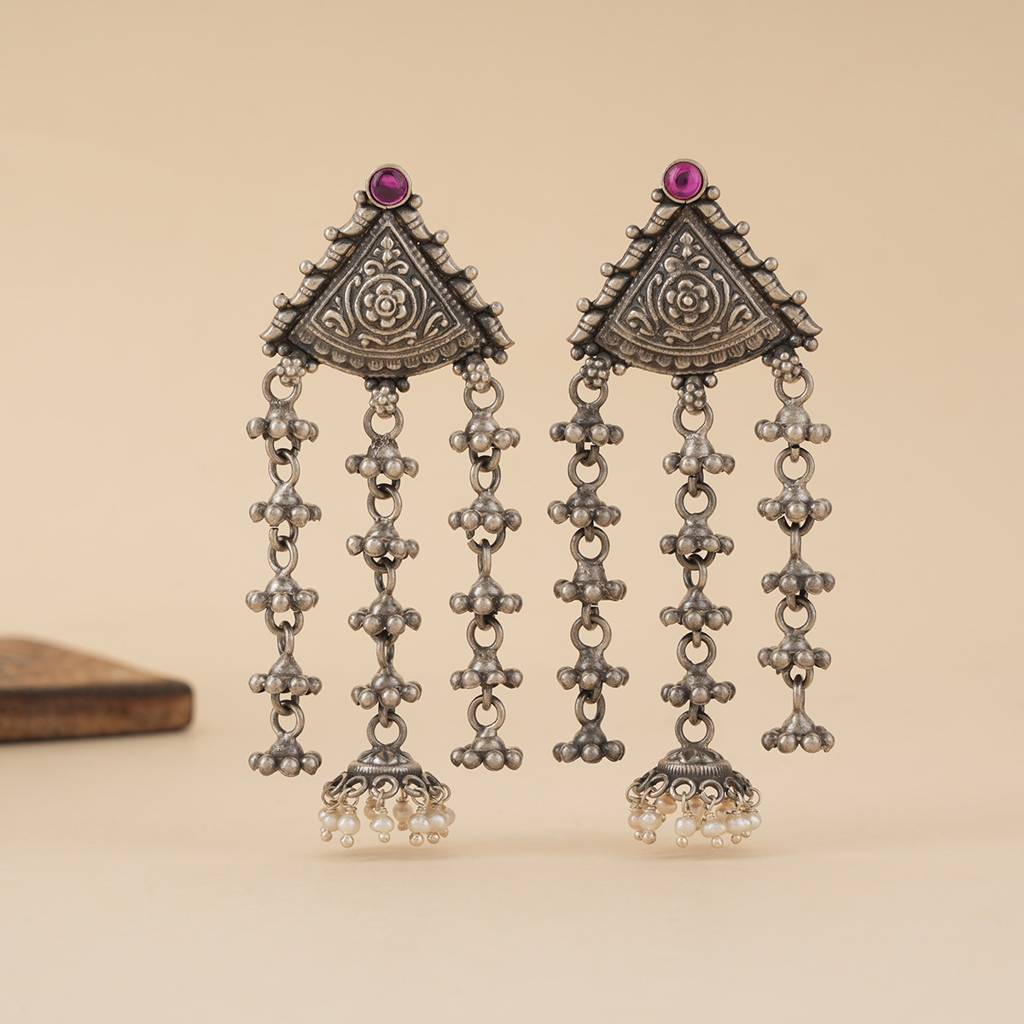 Nakashi Silver Earrings. : SSE851