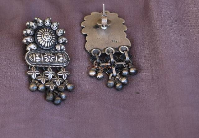 Anvaya Intricate Jali Earrings : SE6055