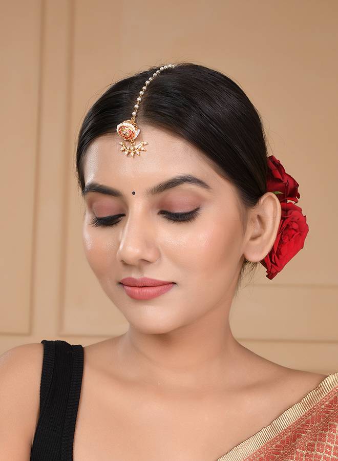 Apsara Cz And White Pearls Borla Maang Tika : 8905124444179