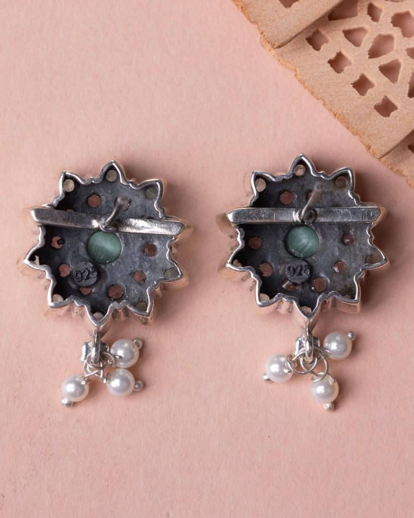 Essence Pastel Flower Stud Earring : SE20857