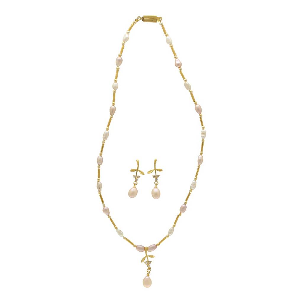 Esita Pearl Pendant Set : JPDEC-24-020