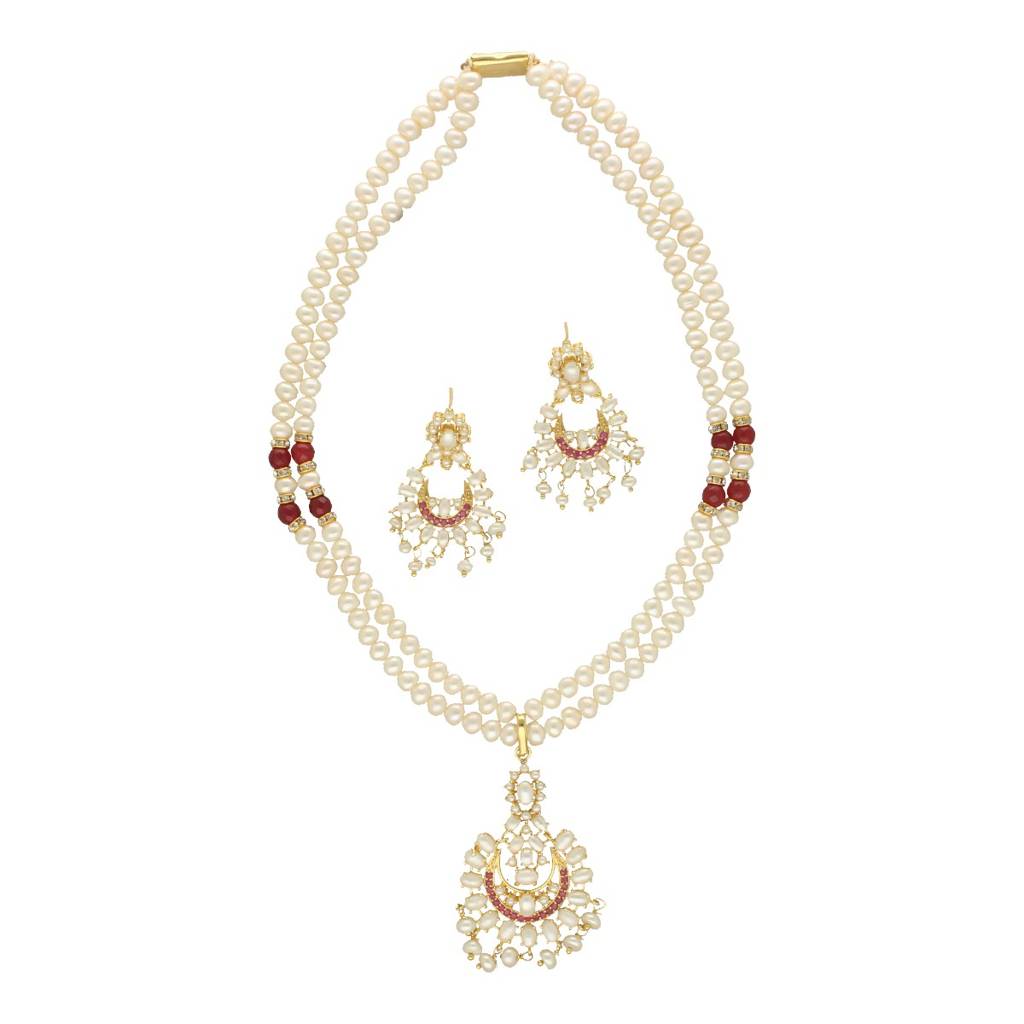 Ishir Glowing Pearl Necklace Set : JPSEP-24-014