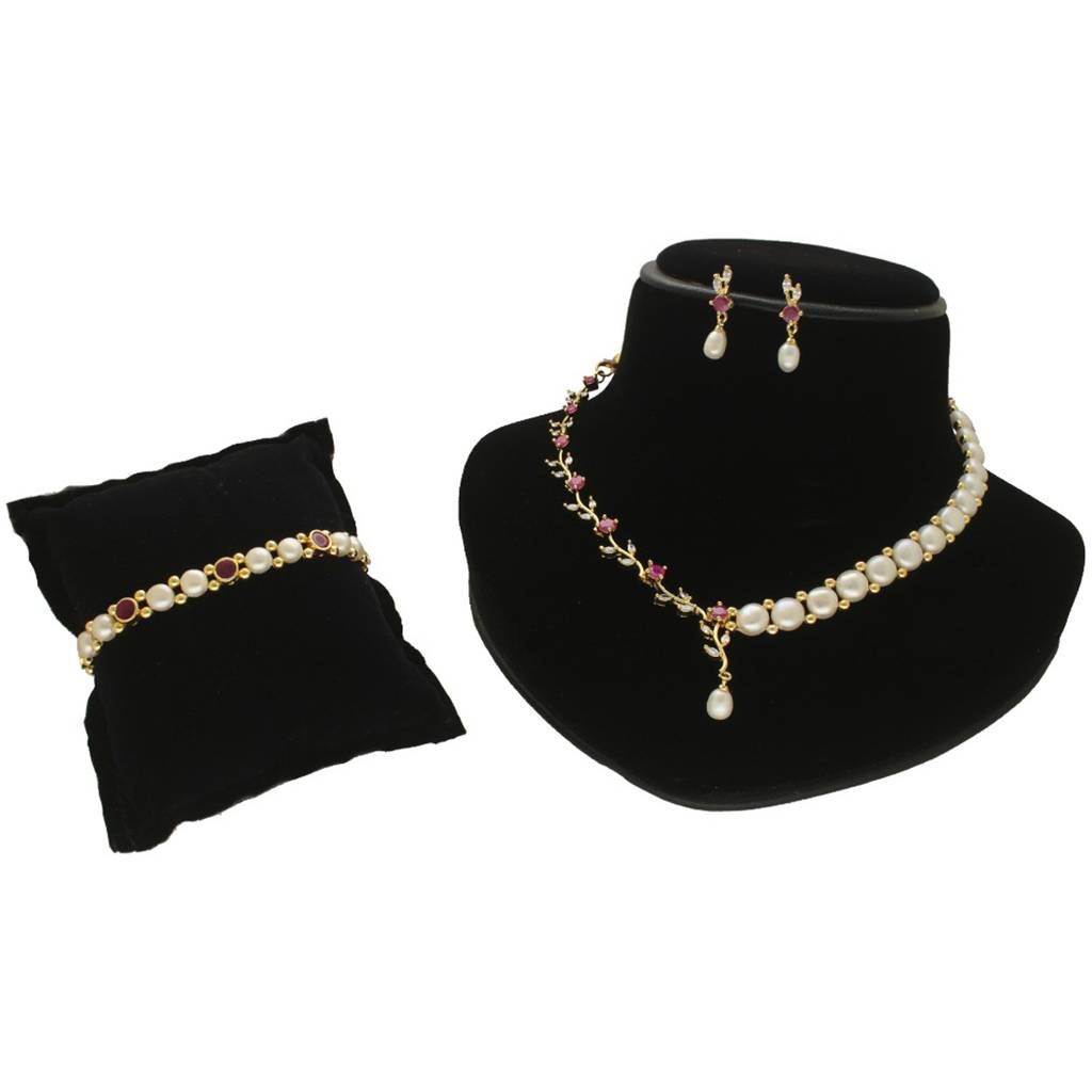 Royal Glint Pearl Necklace Set With Bracelet : JPAUG-25-139