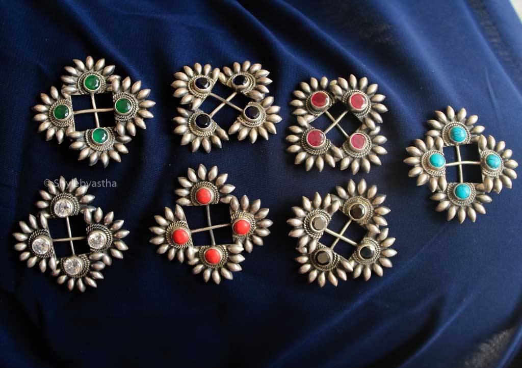 Shiva Turquoise Spiked Bold Studs : SE6028