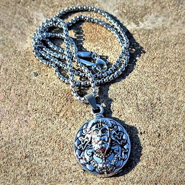 Gehena By Estele Powerful Lord Hanuman Ji Locket Pendant With Chain For Men & Women: Oxidized Silver Pla : OSAK042-IROXPENDANT