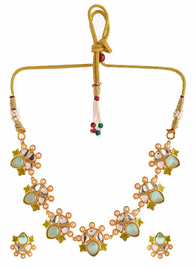 Forever More Green Enamelled Floral Pearls And Green Stones Jewellery Set : 8905124498332