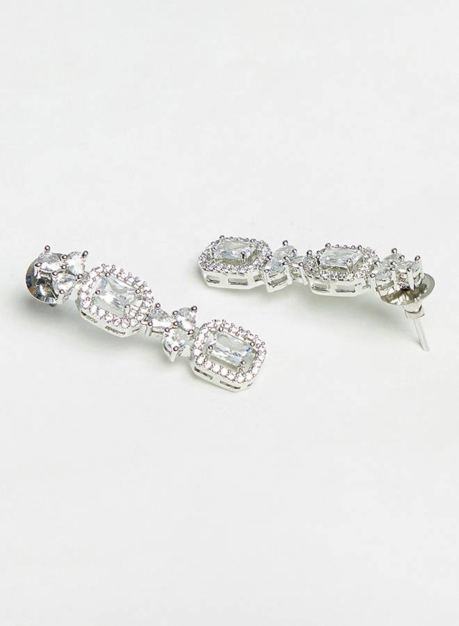 Sparkling Elegance Silver Plated Brass Necklace Set : 8905124445367
