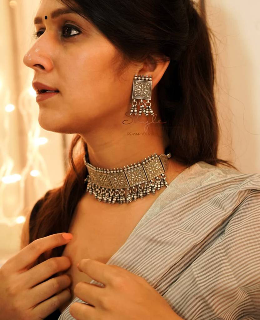 Tattva Intricate Ghughri Choker Set : SN189