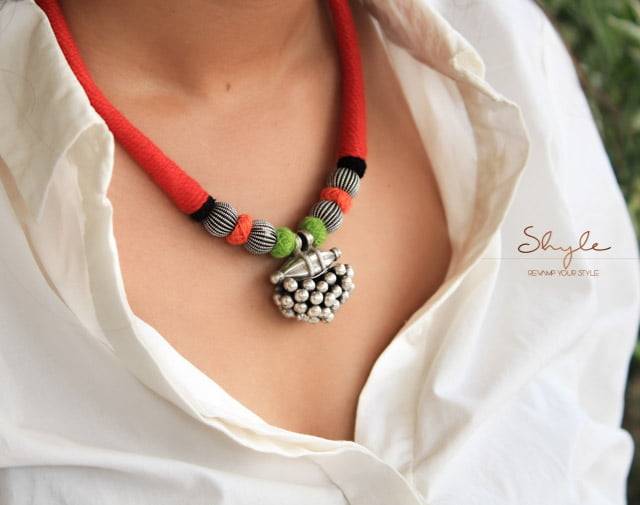 Anvaya Ball Cluster Handcrafted Necklace : SE628-1-1-1-1