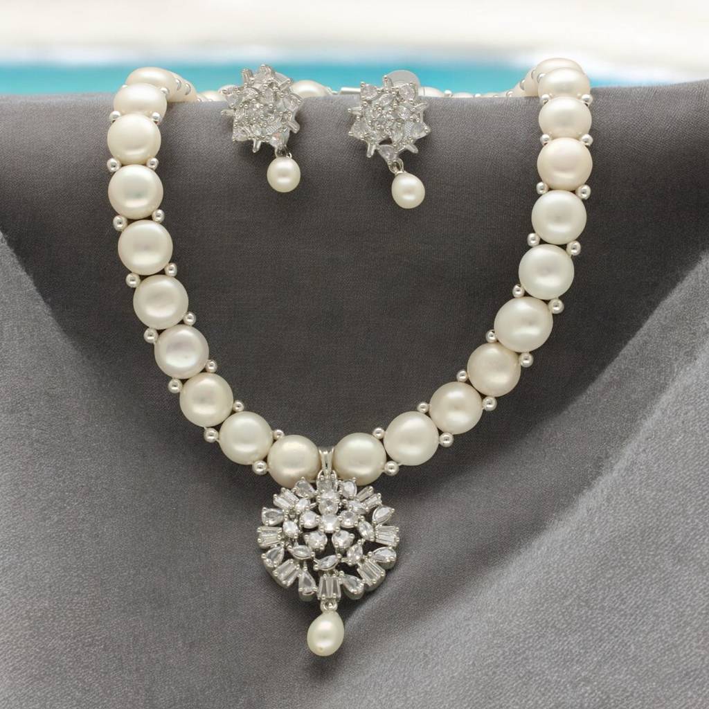 Dazzling Divinity Pearl Necklace Set : JPSEP-24-025