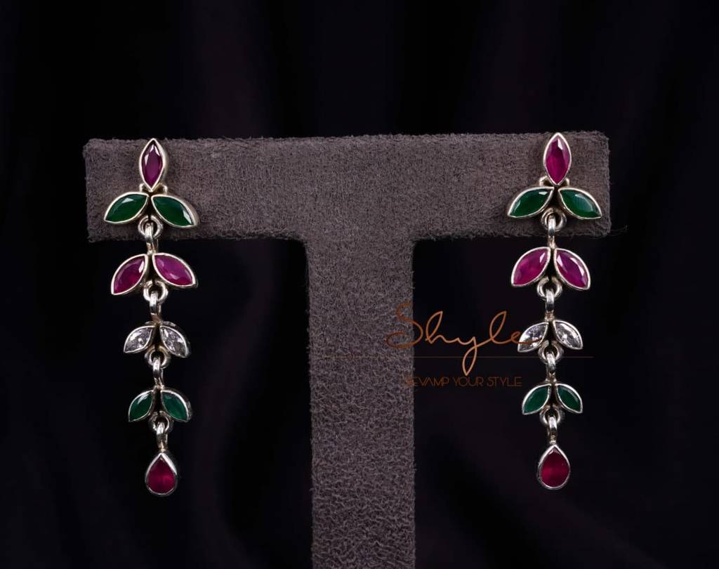 Essence Fine Petal Layered Earring : SE5505