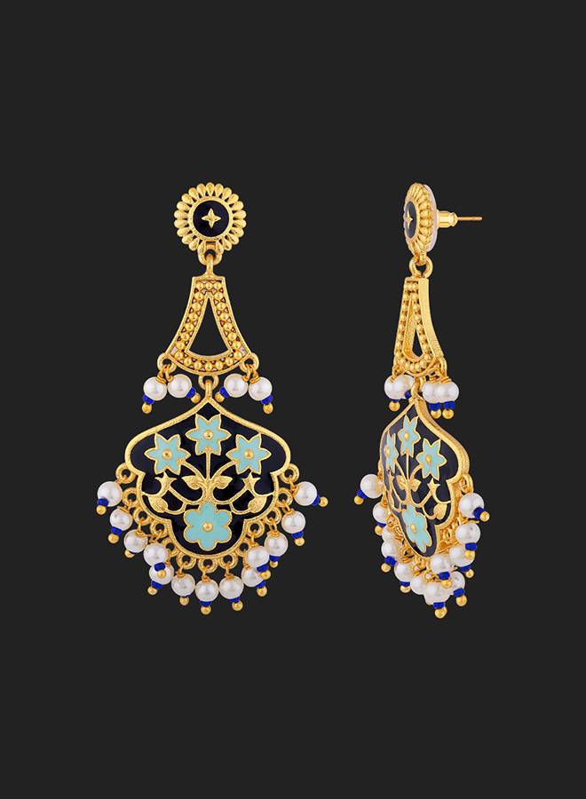 Tahira Royal Black Chandelier Earrings : 8905124054873