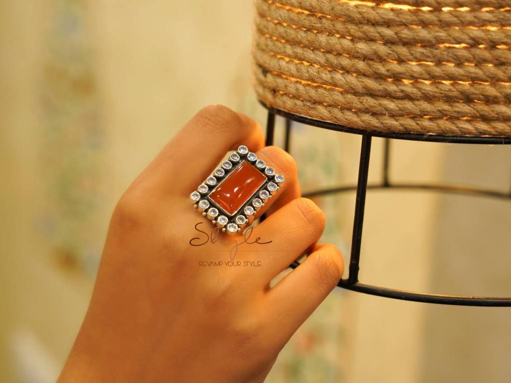 Essence Jadau Orange Jade Cocktail Ring : SR1022-1