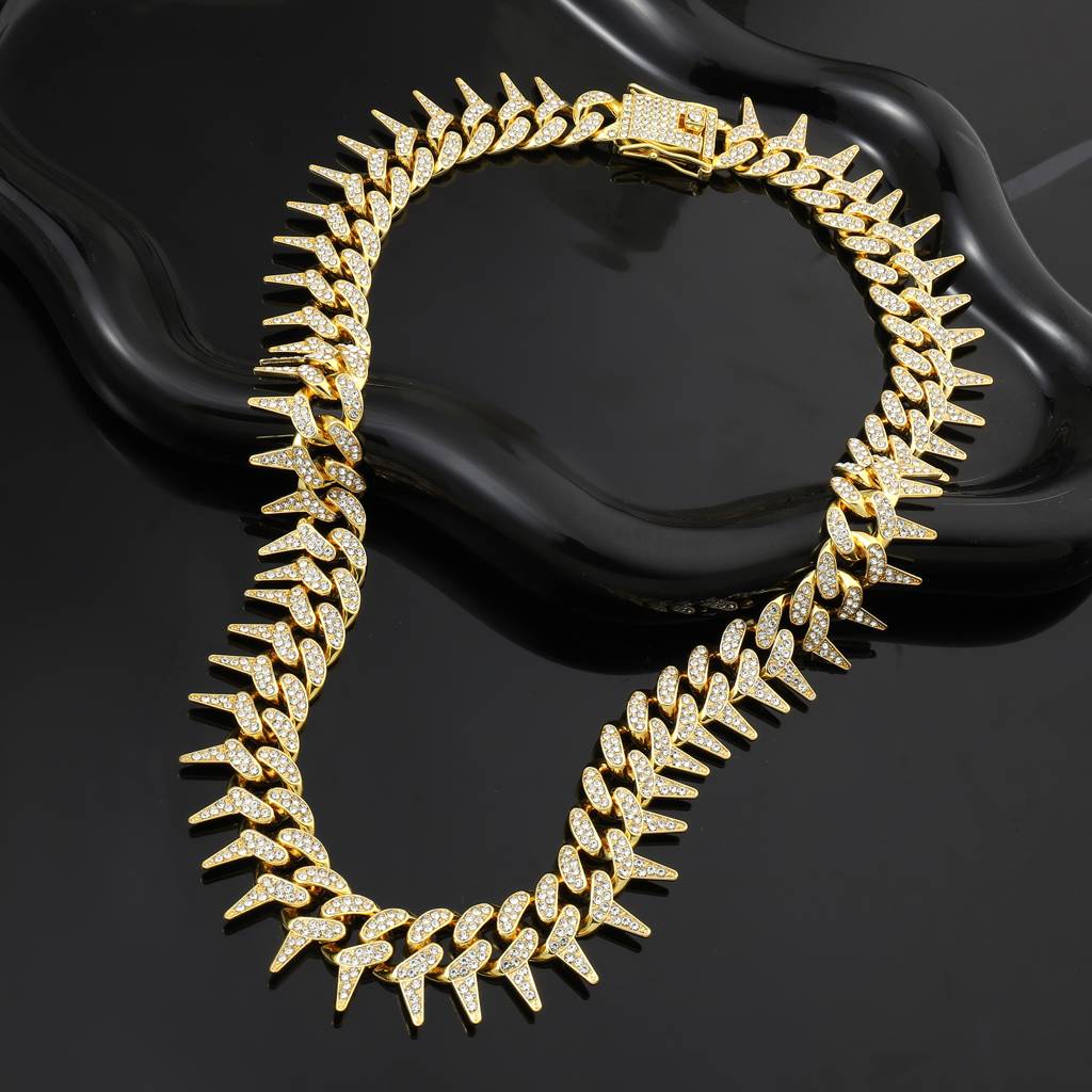 Gothic Thorns Necklace : MN1S0963-G