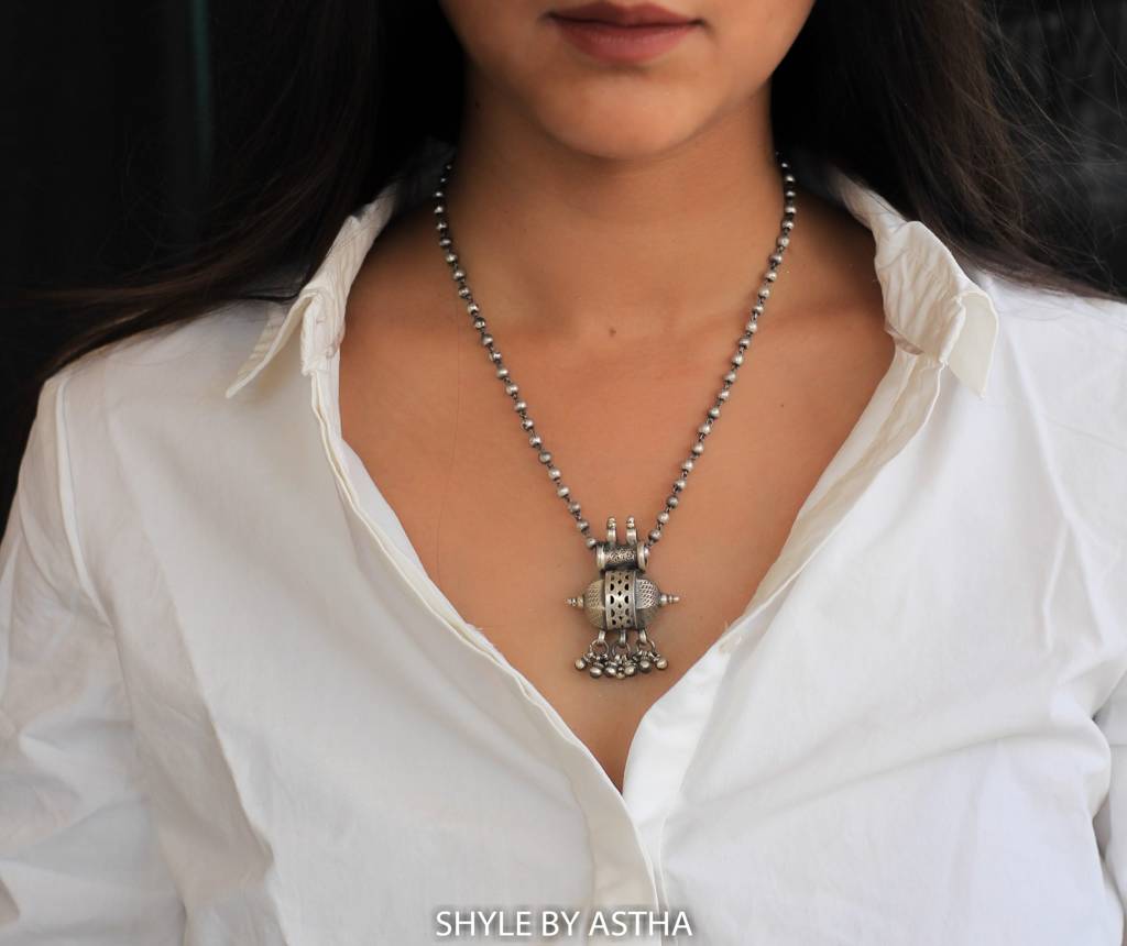 Mizoya Classic Vintage Inspired Necklace : SN2003