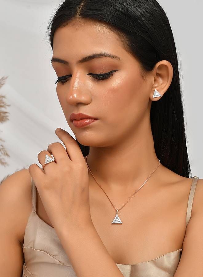 Sparkling Essentials White Triangle Cut Zirconia Box Set : 8905124480276