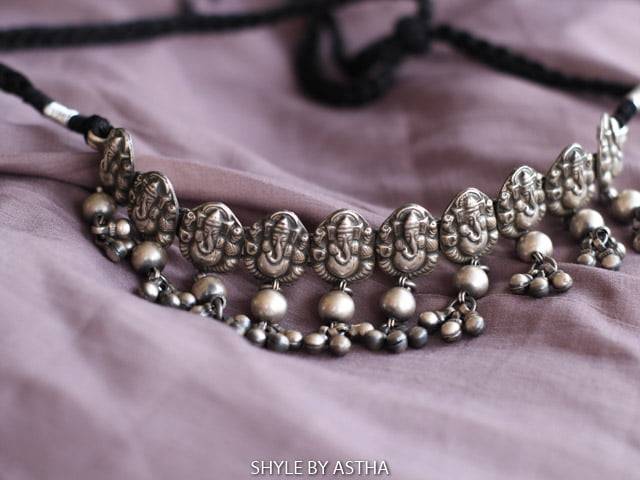 Anvaya Ganesha Ghughri Choker : SN1007-1-1-1-1-1-1