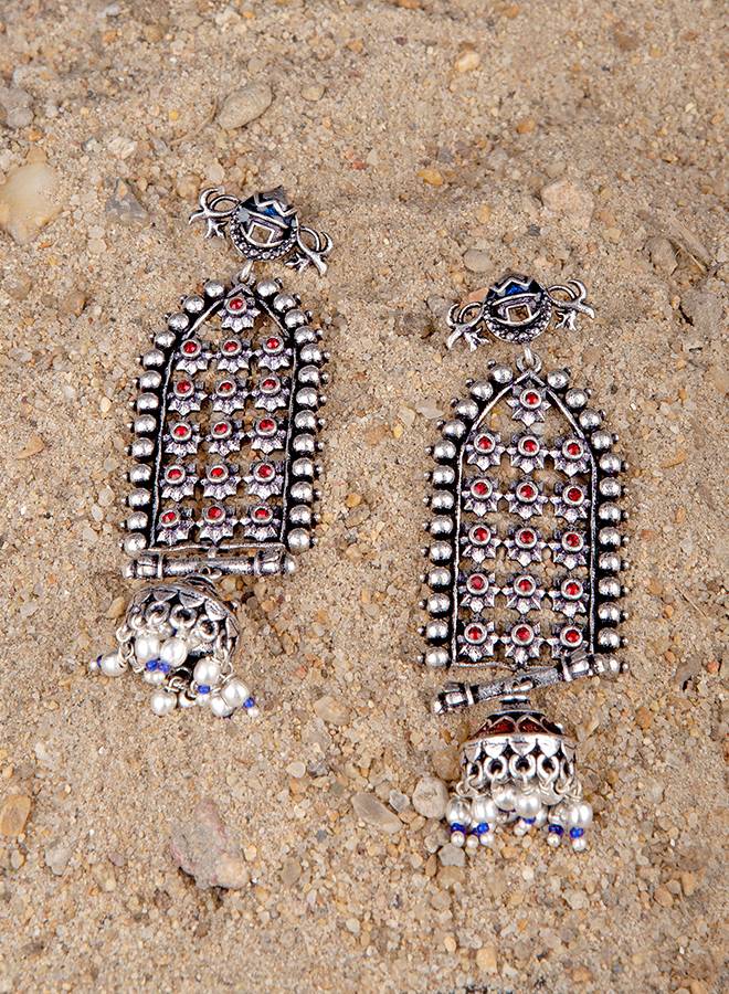 Arabian Nights Antique Silver Brass Earrings : 8905124424461
