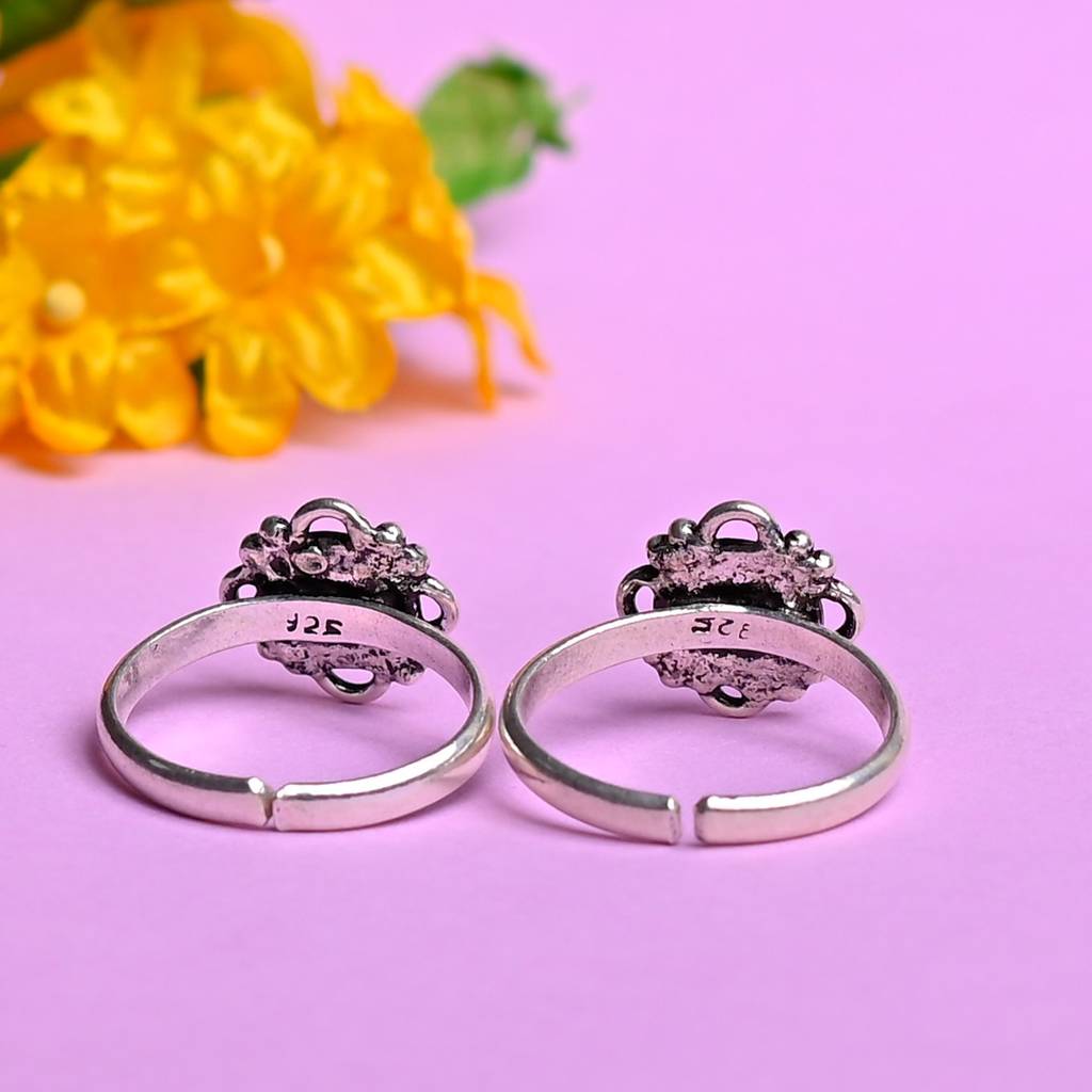 Oxidised 92.5 Silver Green Stone Ring. : SKU1047