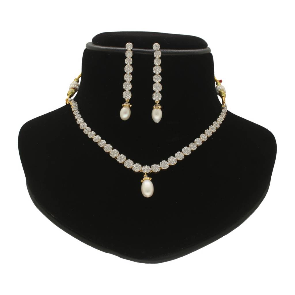 Eminence Gleam Pearl Necklace Set : JPJUN-25-011