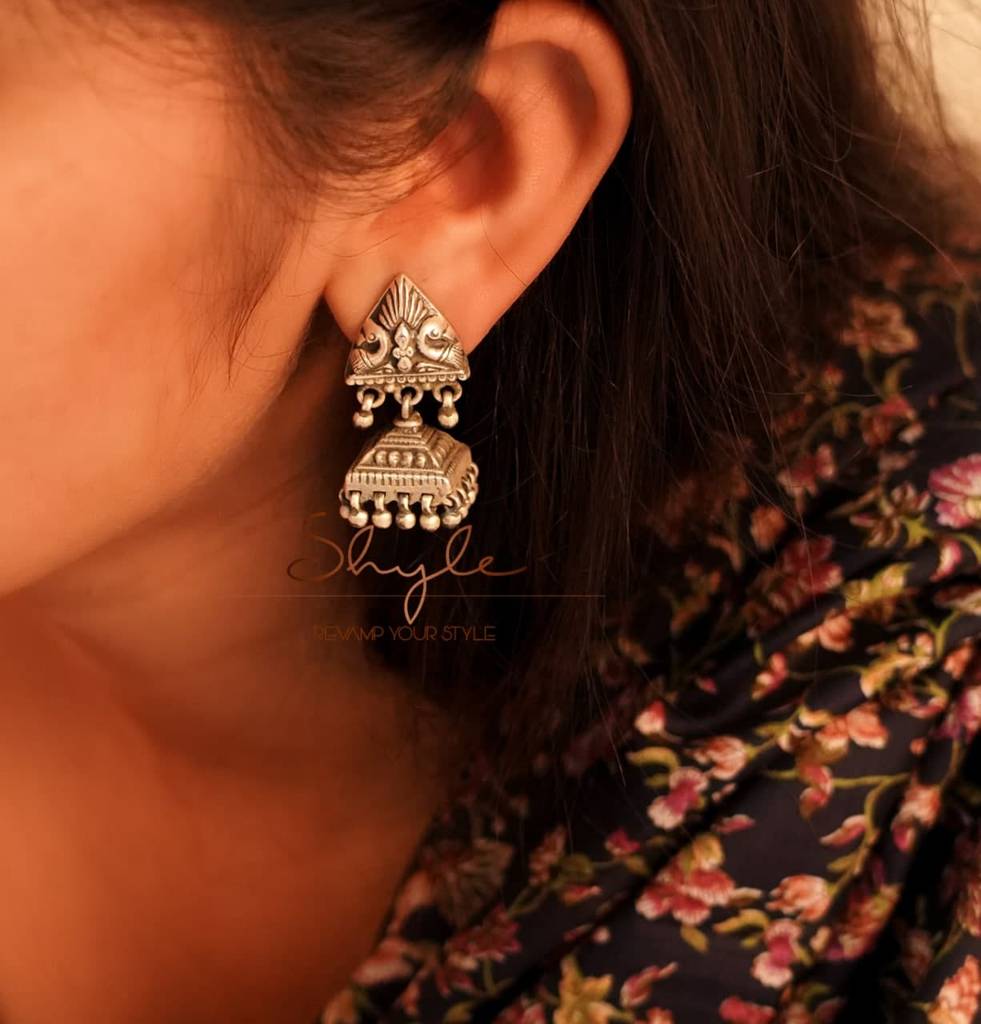 Mizoya Intricate Pyramid Jhumki : SE5501