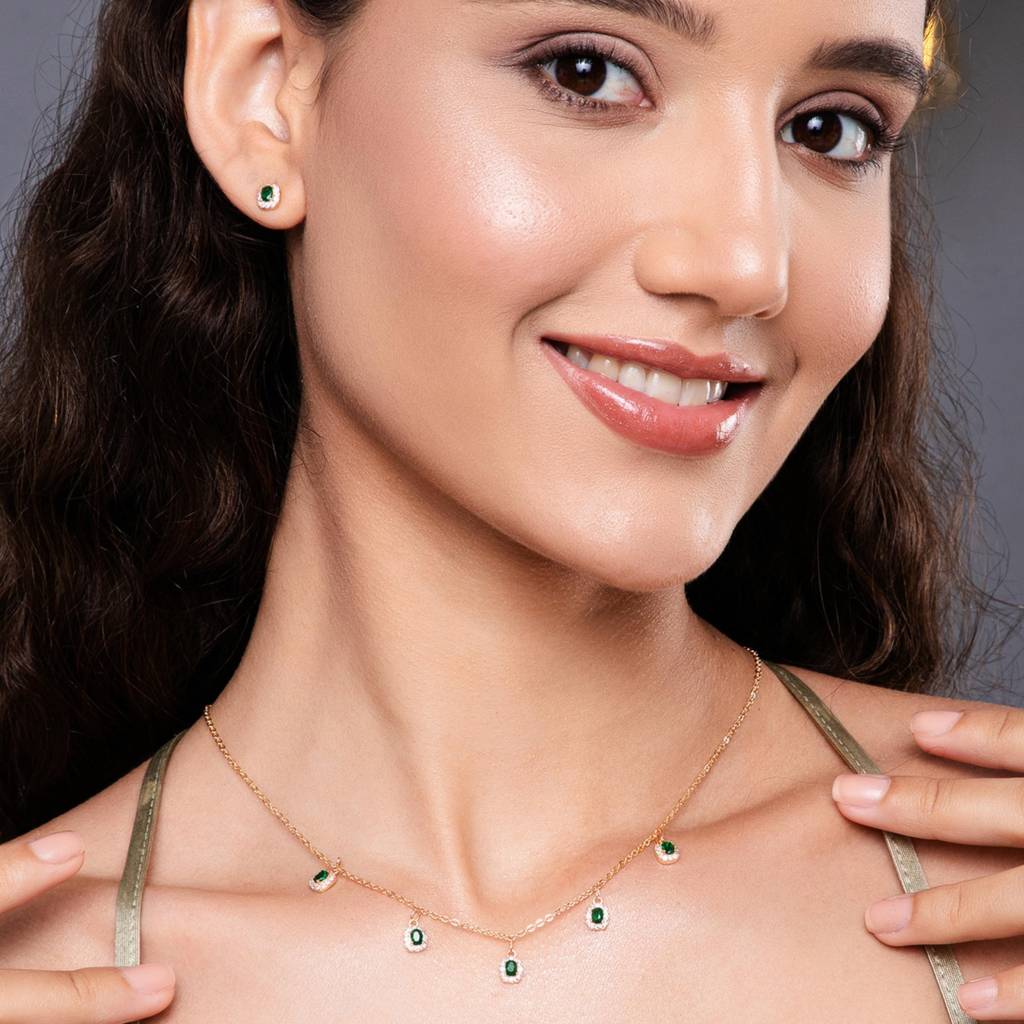 Emerald Tassel Necklace And Earrings Set : EN24149-G-GRN
