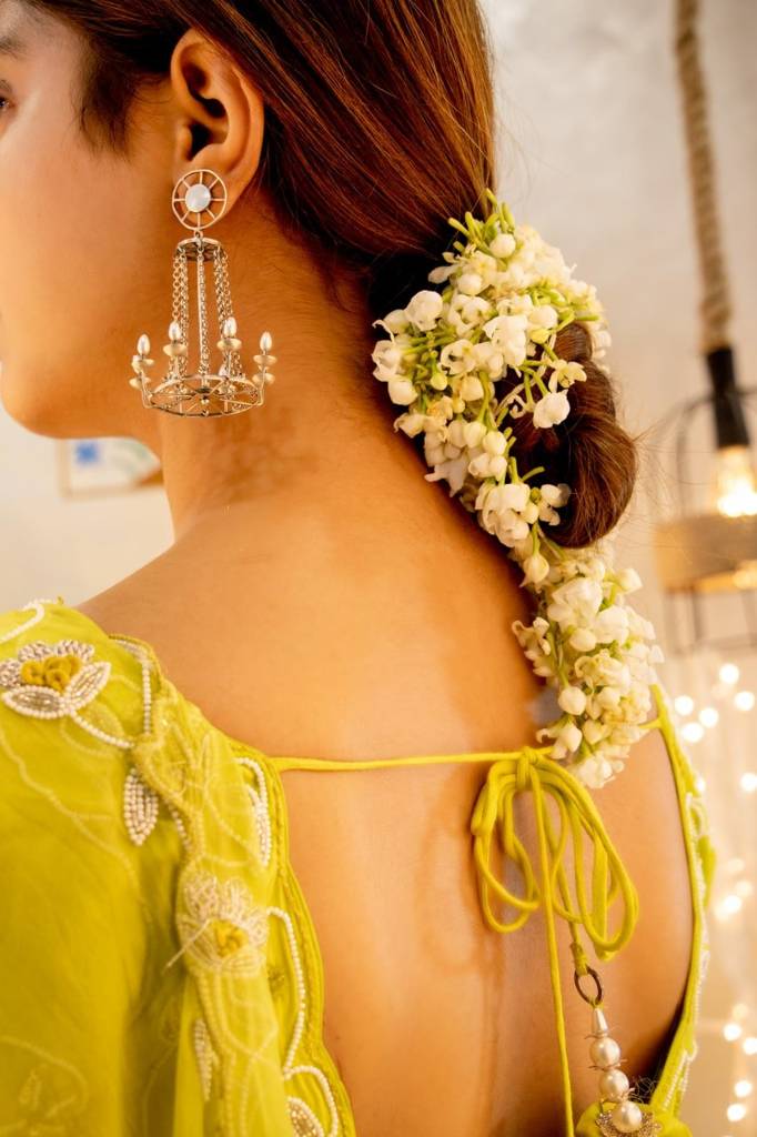 Anvaya Lamp Chandelier Statement Earrings : SE7006