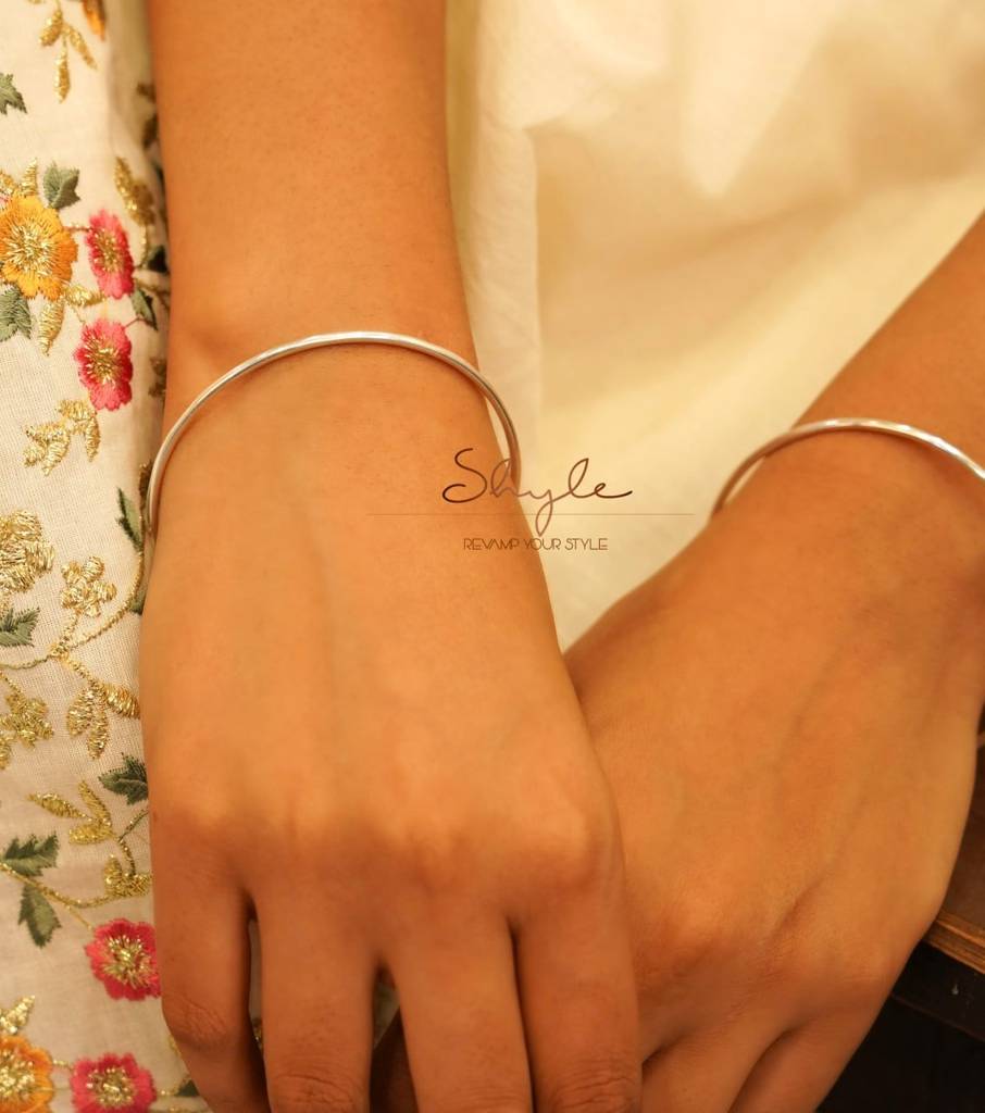 Adya Fine Timeless Full Round Bangle : SK10013-2-14