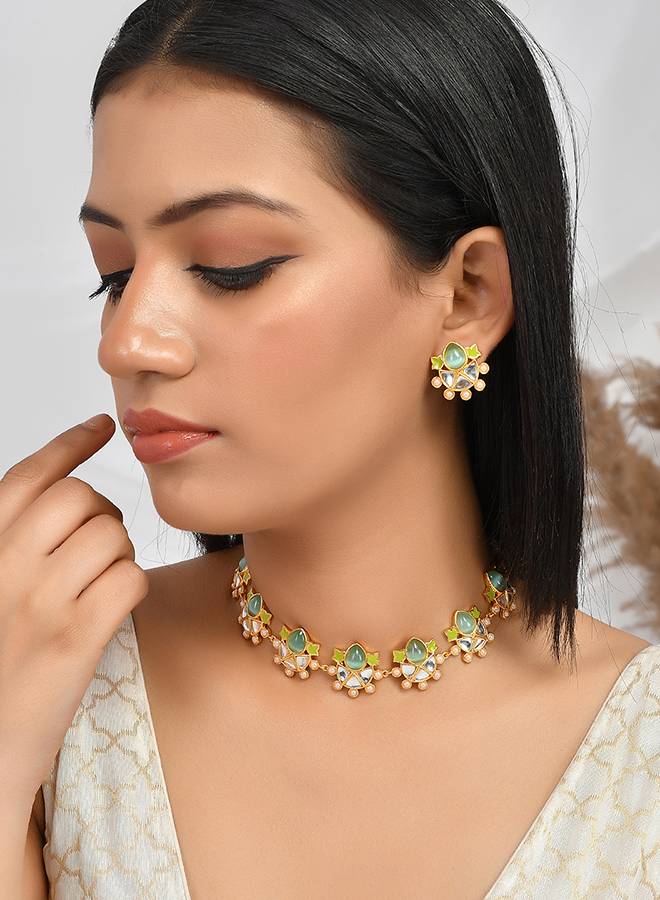Forever More Green Enamelled Floral Pearls And Green Stones Jewellery Set : 8905124498332