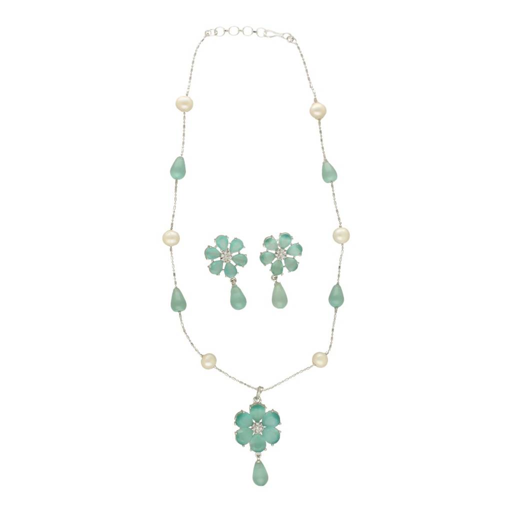 Carali Pearl Pendant Set : JPDEC-24-059