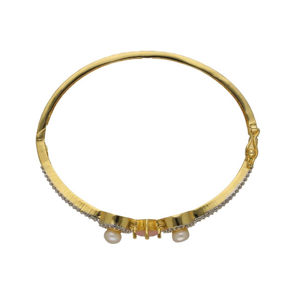 Tiara Pearl Bracelet : JPFEB-25-039