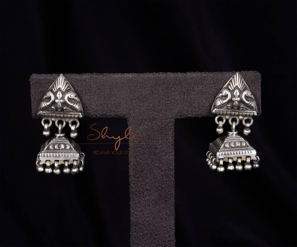 Mizoya Intricate Pyramid Jhumki : SE5501