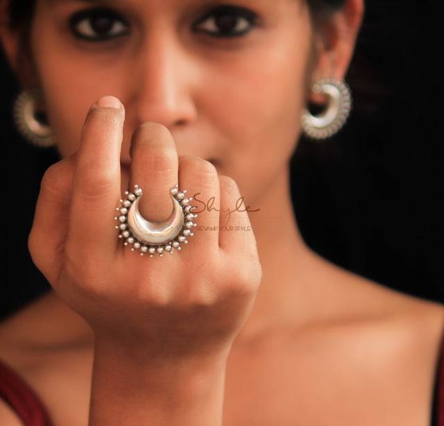 Moh Embossed Chandra Ring : SR1027