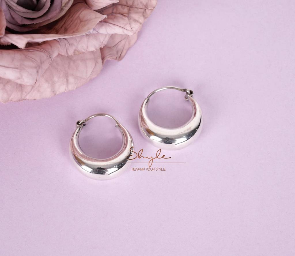 Adya Fine Small Timeless Hoops : SE342-2