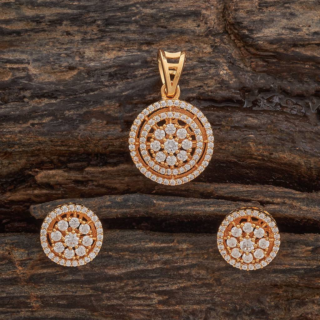 Kushal'S Fashion Jewellery White Gold-Plated Party Zircon Pendant