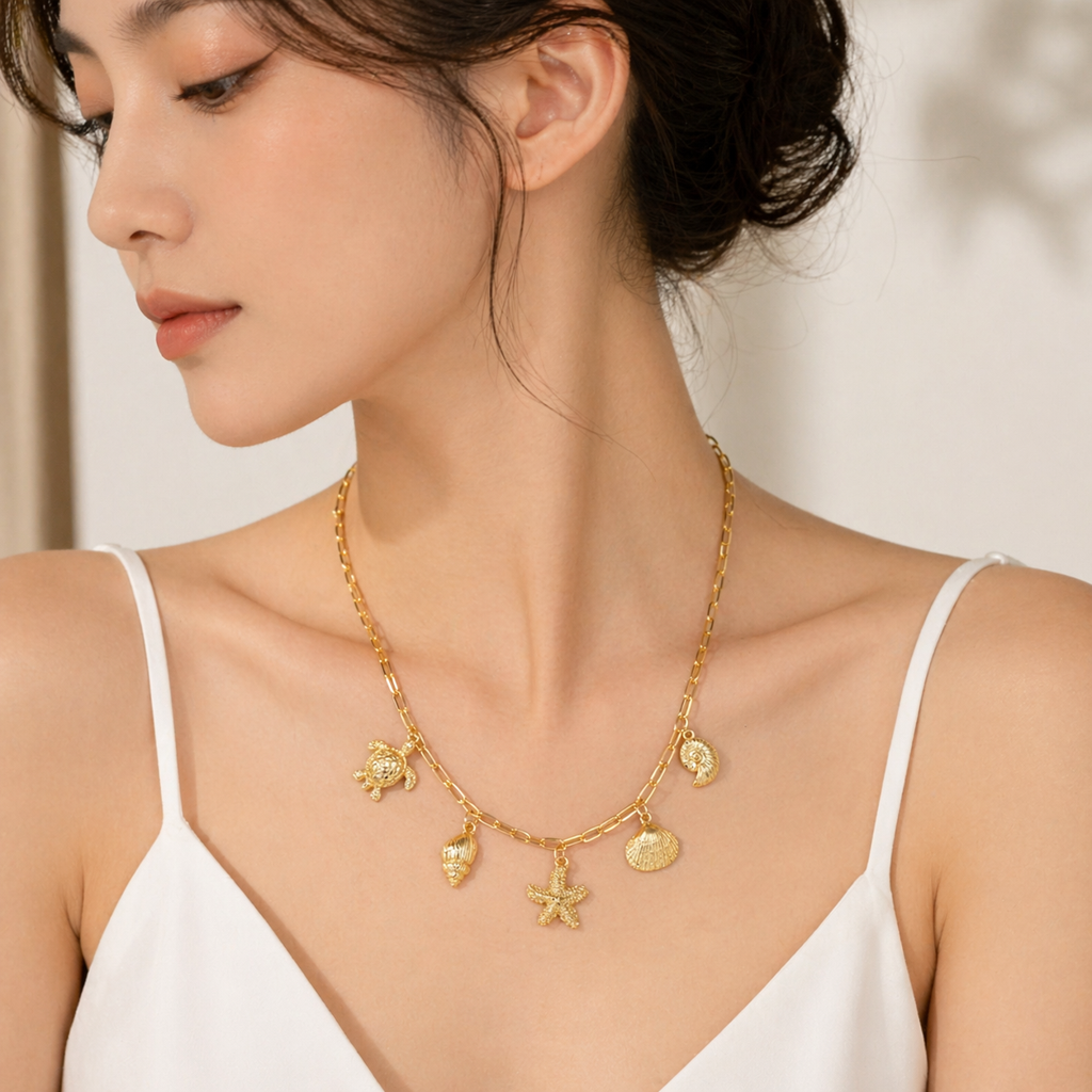 Ocean Treasures Charm Statement Necklace : Le236