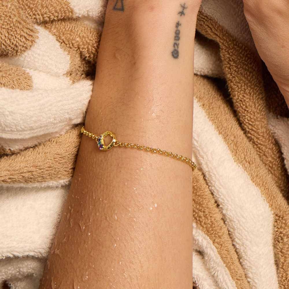 Natsumi Circle Charm Bracelet : ACB00239