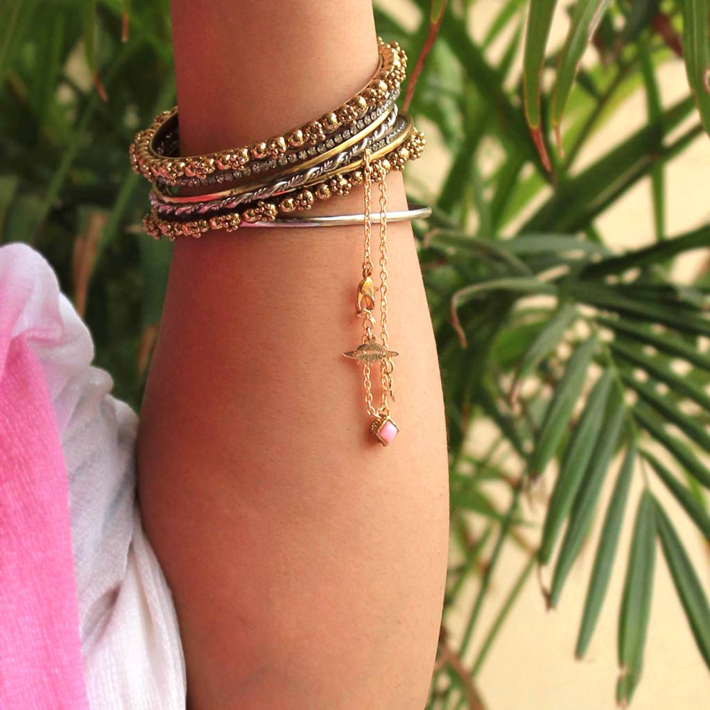 Ufo & Star Watch Charm : ACWC009