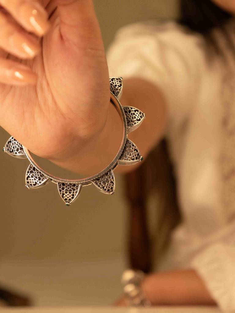 Adya Intricate Carved Gokhru Kada : SK803-2-4