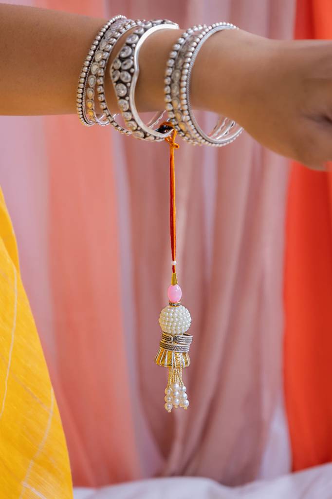 925 Sterling Silver Everyday Toe Ring Pearl Drop Lumba Rakhi : SRK505220