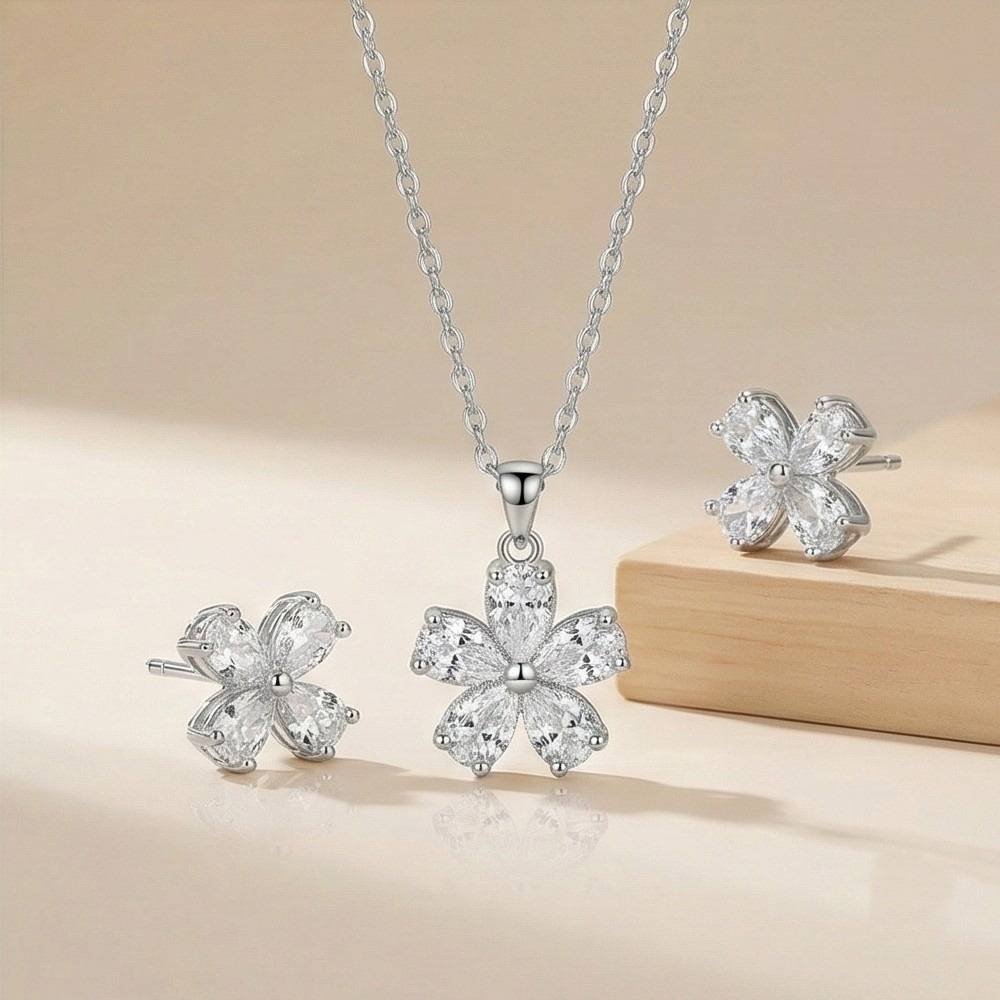925 Sterling Silver Sparkling Floral Clover Pendant And Earring Set High Polish Jewellery For Women : AG0202-123