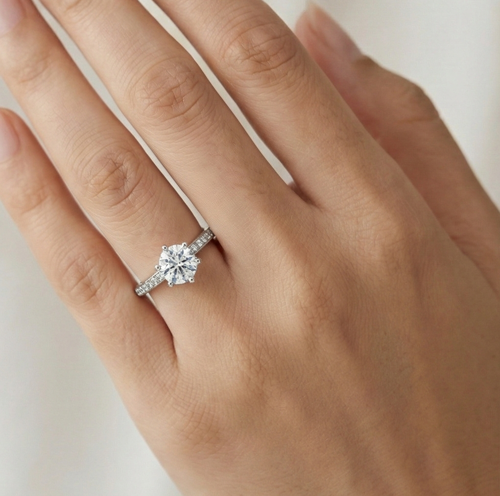 925 Sterling Silver Classic Solitaire Pave Band Engagement Ring Jewellery For Women : AG0202-62